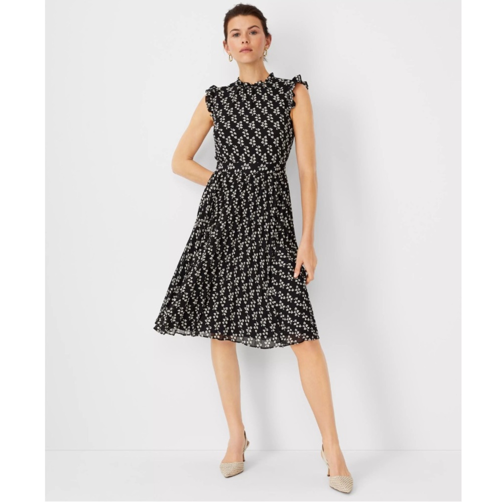 NEW Ann Taylor Petaled Ruffle Pleated Flare Dress Size 16